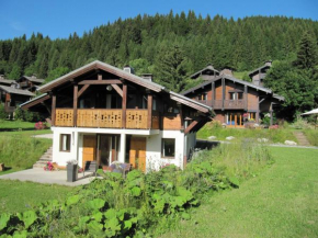 Отель Cozy Chalet in Les Gets with Sauna  Ле Гет